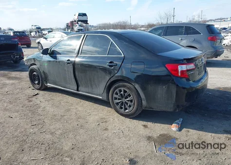 2014 Toyota Camry Le z USA, uszkodzony, nr VIN 4T4BF1FK0ER384143